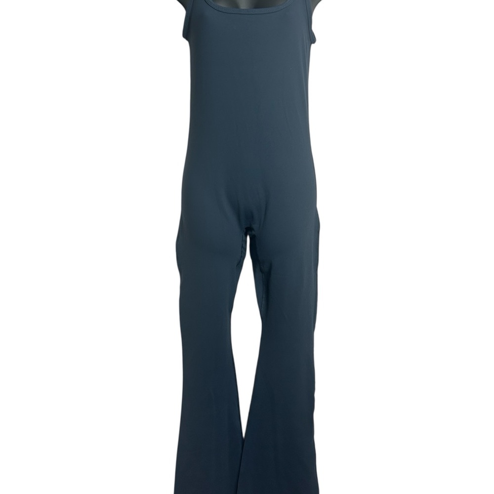 Jumpsuit - Picture 5 of 7